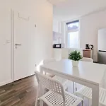 Appartement Tolstov - Several 1 Fitter With Kitchen And Washing Machine - 25 Min Messe Dus *