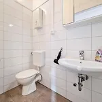 Tolstov - Several 1 Fitter With Kitchen And Washing Machine - 25 Min Messe Dus