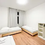 Tolstov - Several 1 Fitter With Kitchen And Washing Machine - 25 Min Messe Dus