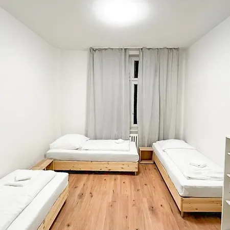 Raj Living - Several 1 Fitter With Kitchen And Washing Machine - 25 Min Messe Dus Apartamento *