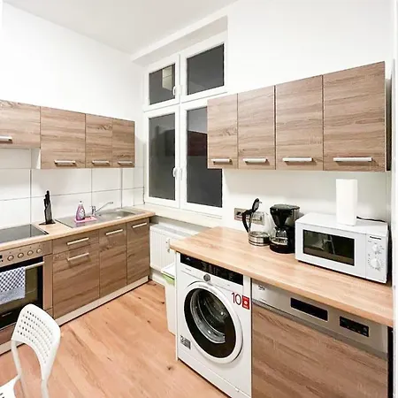Raj Living - Several 1 Fitter With Kitchen And Washing Machine - 25 Min Messe Dus * Duisburgo